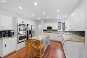 946 Reagan Ave NW, Salem, OR 97304 - Photo 13