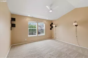 946 Reagan Ave NW, Salem, OR 97304 - Photo 39