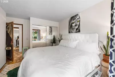 839 SW Broadway Dr #78, Portland, OR 97201 - Photo 11
