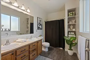 135 Othello Ave, Roseburg, OR 97471 - Photo 27