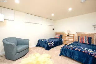 8922 SE Market St, Portland, OR 97216 - Photo 21