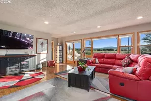 40290 Beaver Cr Loop, Baker City, OR 97814 - Photo 19