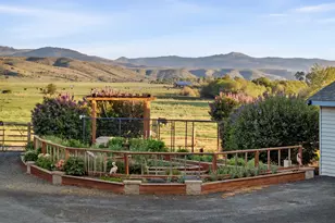 40290 Beaver Cr Loop, Baker City, OR 97814 - Photo 9