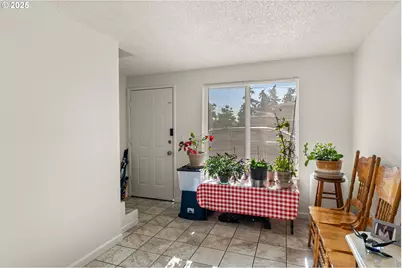 1720 17th St, Springfield, OR 97477 - Photo 13