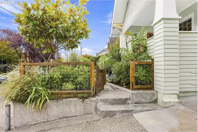 1307 SE 48th Ave, Portland, OR 97215 - Photo 3