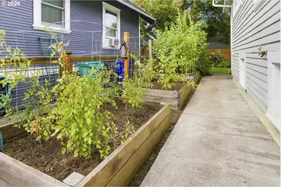 1307 SE 48th Ave, Portland, OR 97215 - Photo 39