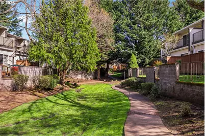 13210 SE 7th St #E23, Vancouver, WA 98660 - Photo 39