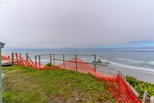 2545 SW Anchor Ave, Lincoln City, OR 97367 - Photo 7