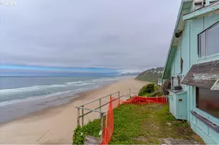 2545 SW Anchor Ave, Lincoln City, OR 97367 - Photo 5