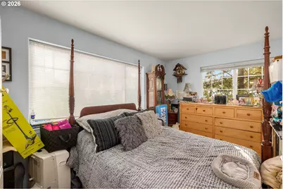 11338 SW Capitol Hwy, Portland, OR 97219 - Photo 15