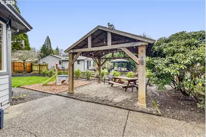 14577 SE Garland Ln, Milwaukie, OR 97267 - Photo 27