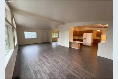 1524 S 8th St, Cottage Grove, OR 97424 - Photo 11