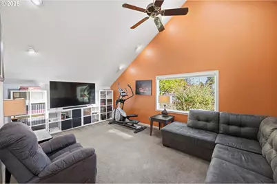 17811 SE Cook St, Milwaukie, OR 97267 - Photo 19