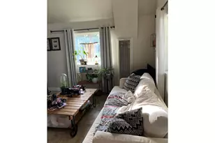 1387 NW Grove St, Roseburg, OR 97471 - Photo 9