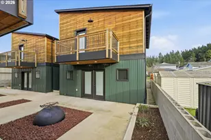 50 S 17th St, Cottage Grove, OR 97424 - Photo 19