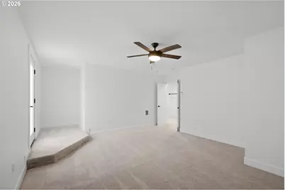 50 S 17th St, Cottage Grove, OR 97424 - Photo 17