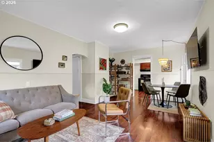 5537 SW Florida St, Portland, OR 97219 - Photo 7