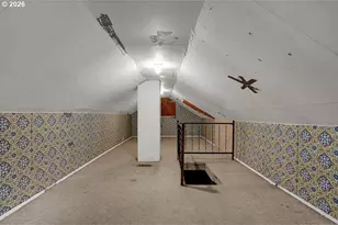 5537 SW Florida St, Portland, OR 97219 - Photo 29