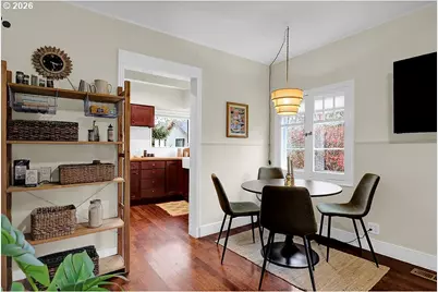 5537 SW Florida St, Portland, OR 97219 - Photo 11