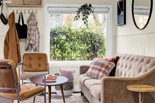 5537 SW Florida St, Portland, OR 97219 - Photo 9