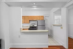 2109 NW Irving St NW, Portland, OR 97210 - Photo 13