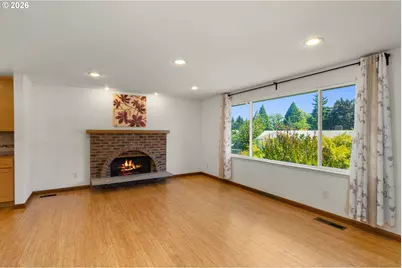 14025 SW Rochester Dr, Beaverton, OR 97008 - Photo 5