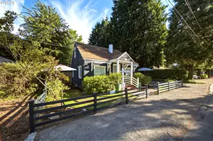 4428 Sunset Dr, Lake Oswego, OR 97035 - Photo 3