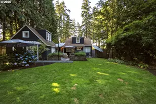 4428 Sunset Dr, Lake Oswego, OR 97035 - Photo 45