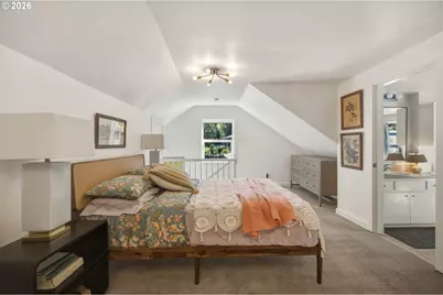 4428 Sunset Dr, Lake Oswego, OR 97035 - Photo 31