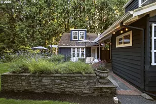 4428 Sunset Dr, Lake Oswego, OR 97035 - Photo 5