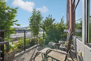 1740 NW Riverscape St, Portland, OR 97209 - Photo 5