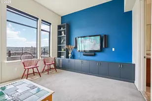 1740 NW Riverscape St, Portland, OR 97209 - Photo 9