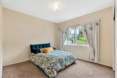 4320 S Corbett Ave #302, Portland, OR 97239 - Photo 21