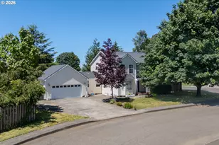 6505 Colonial Way, Tillamook, OR 97141 - Photo 37