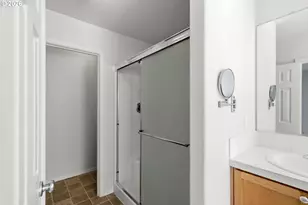 1276 SE Bacarra St, Hillsboro, OR 97123 - Photo 19