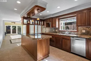 994 NW Wallula Ave, Gresham, OR 97030 - Photo 7