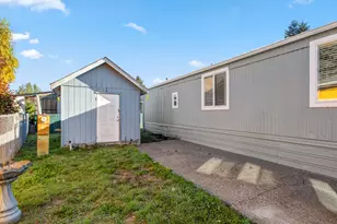 2400 SE Stratus Ave, McMinnville, OR 97128 - Photo 25