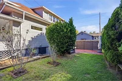 4806 N Gantenbein Ave, Portland, OR 97217 - Photo 37
