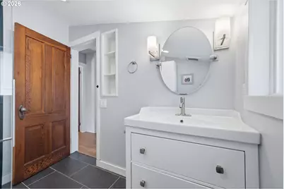 4806 N Gantenbein Ave, Portland, OR 97217 - Photo 25