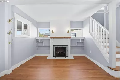 4806 N Gantenbein Ave, Portland, OR 97217 - Photo 5