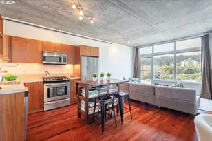 1926 W Burnside St, Portland, OR 97209 - Photo 11