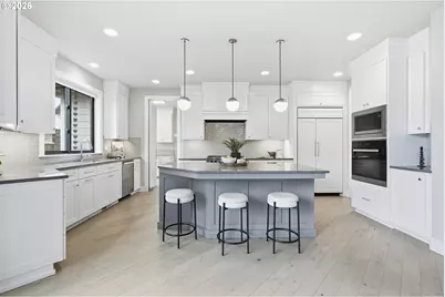 16200 Waluga Dr, Lake Oswego, OR 97035 - Photo 13