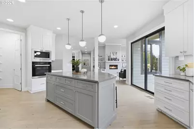 16200 Waluga Dr, Lake Oswego, OR 97035 - Photo 15