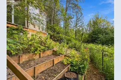 5648 SE Campanario Rd, Milwaukie, OR 97222 - Photo 31