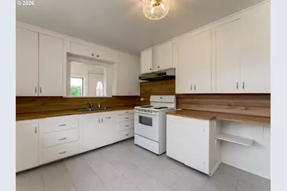 135 NW 15th Ave, Camas, WA 98607 - Photo 9