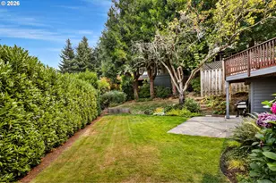 1654 Fircrest Dr, Lake Oswego, OR 97034 - Photo 45