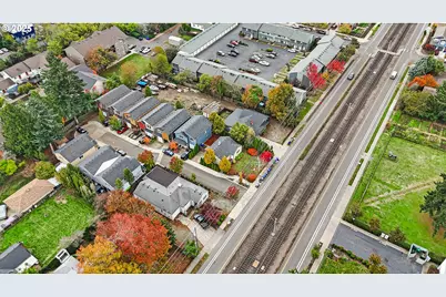 14406 E Burnside St, Portland, OR 97233 - Photo 9