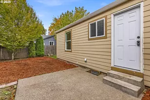 14406 E Burnside St, Portland, OR 97233 - Photo 33