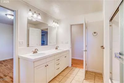 532 NW Sunset Blvd, Toledo, OR 97391 - Photo 33