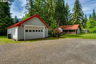 91793 Horse Creek Rd, McKenzie Bridge, OR 97413 - Photo 25